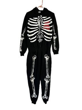 (Big Bag) Marshmellow Skeleton One Piece Hoodie W Heart M Black